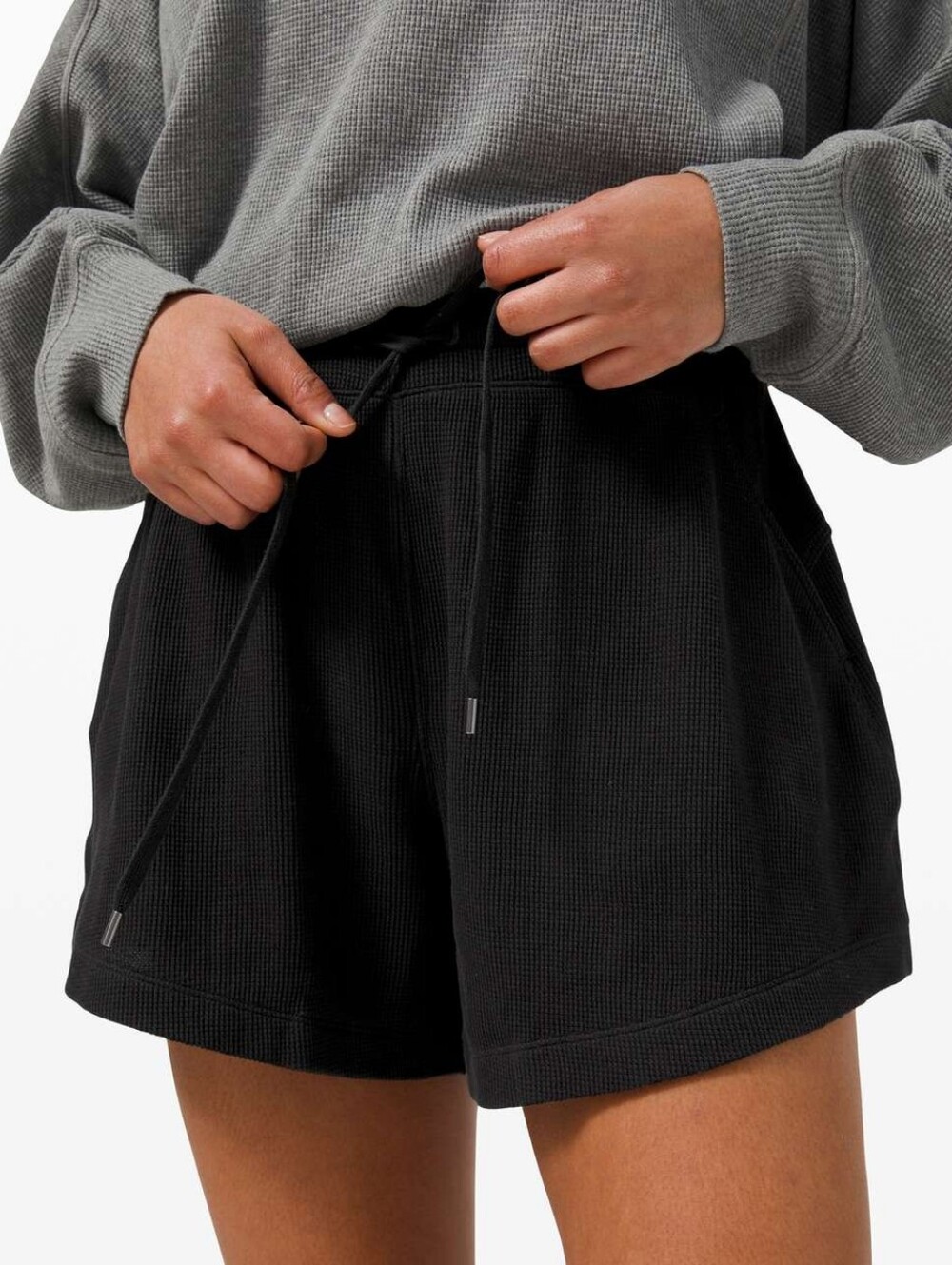 Lululemon Mellow In High-Rise Short 5"